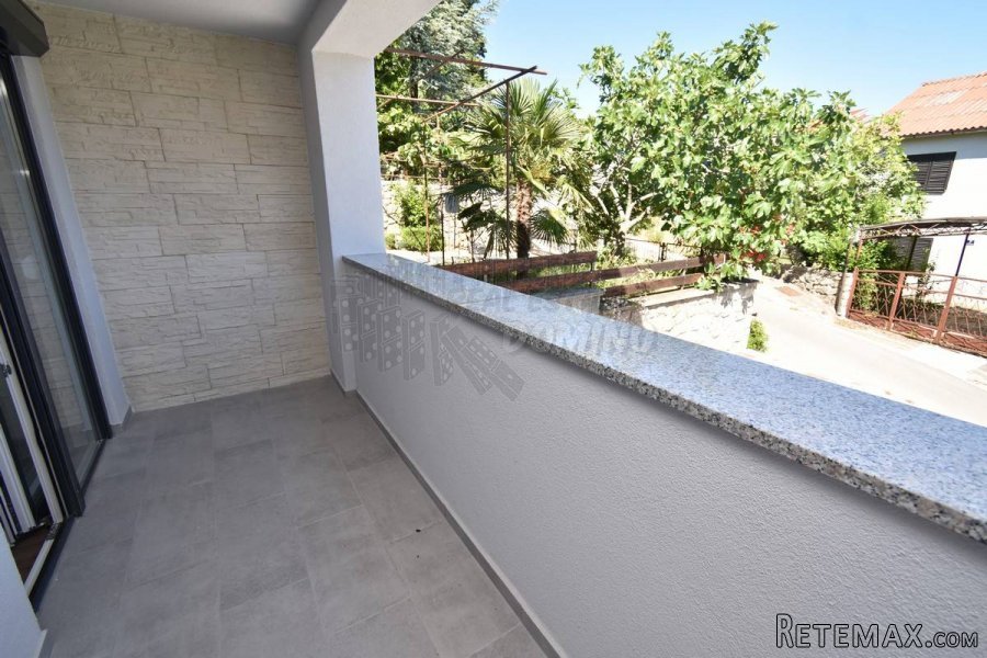 Apartman na 1.katu! Okolica grada Krka! - 14