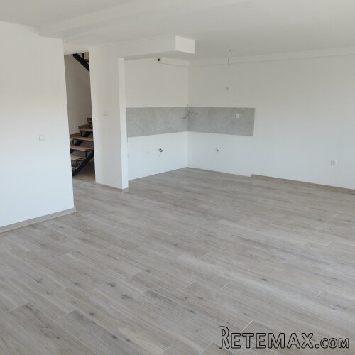 Prodajem LUX duplex stan na Klisi-Novi Sad - 20