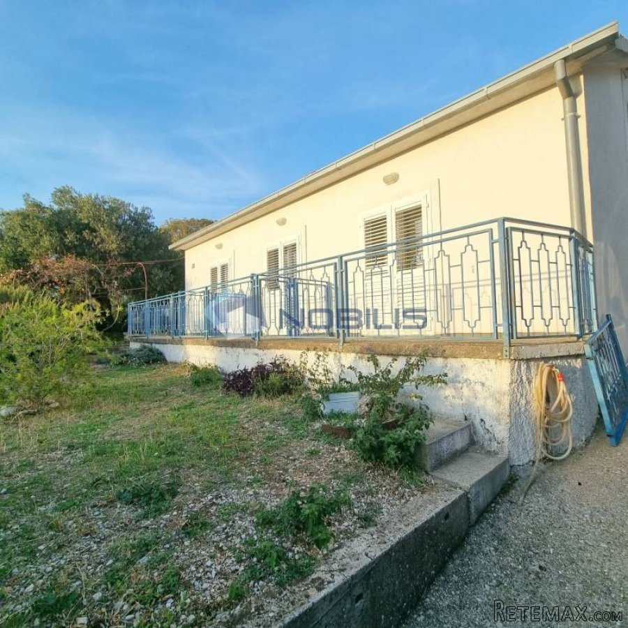 Gradac, kuća 120 m2 + okućnica 442 m2 - 4