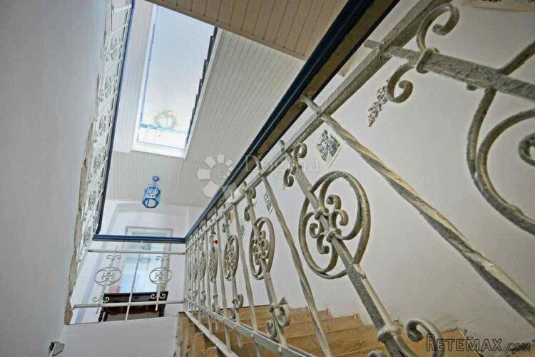 Kuća s investicijskim potencijalom – 200 m od mora, centar - 3
