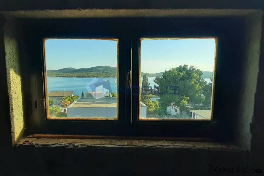 Šibenik, Pirovac, kuća 260m2m2, 100m od mora, pogled - 3