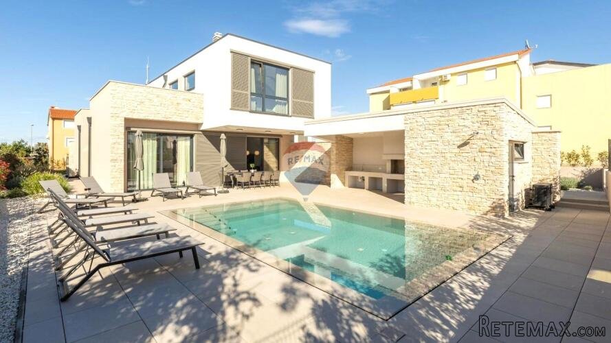 Istra,Umag-Luksuzna vila s 5 spavaćih soba