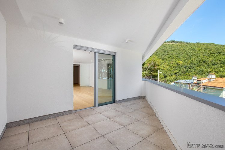 OPATIJA centar STAN 93,86 m2 - 2