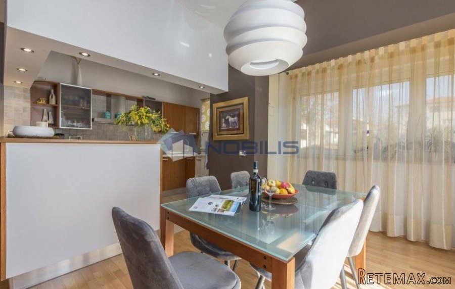 Poreč, Čimižin, 82m2 + 33m2, 2S+DB sa terasom - 2