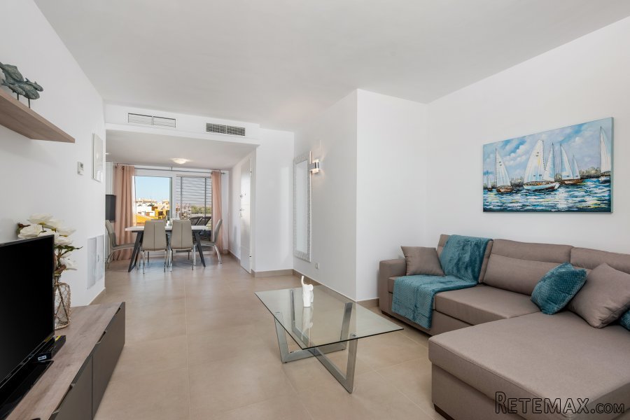 Punta Prima is located just 5 km from Torrevieja, is.. - 3