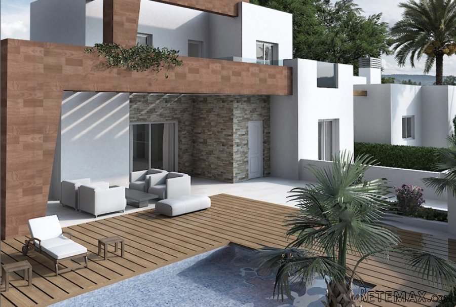 The price includes: furniture, fully equipped kitchen, air..