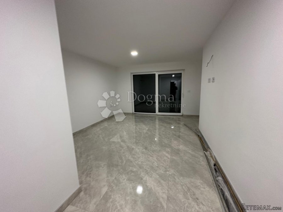 Apartman 2 red do mora (novogradnja) Crikvenica - 9