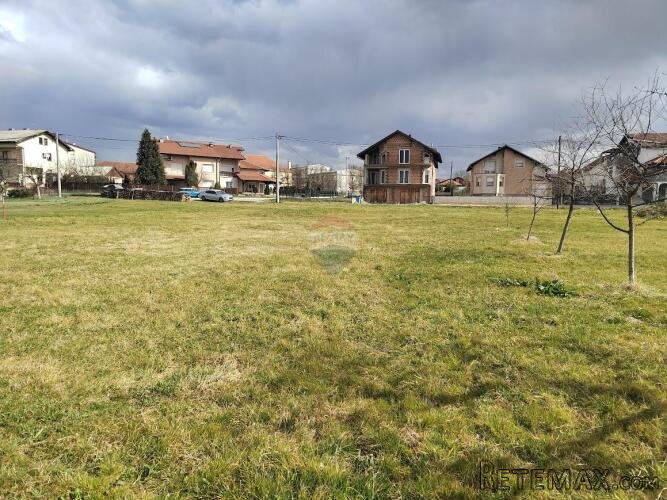 Karlovac, Turanj - građevinsko zemljište 1122 m2 - 3
