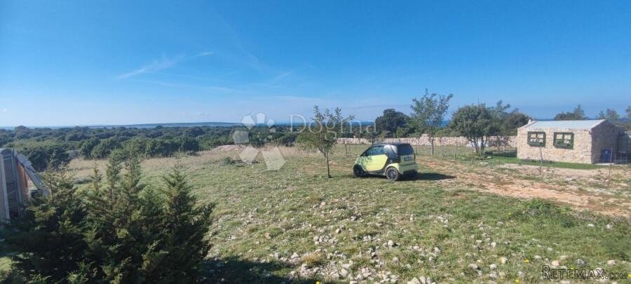 Mandre, Pag - Poljoprivredno zemljište s pogledom na more - 3