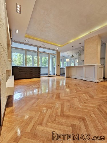 Prodajem 3.5 stan u Narodnih heroja,Blok 33,LUX