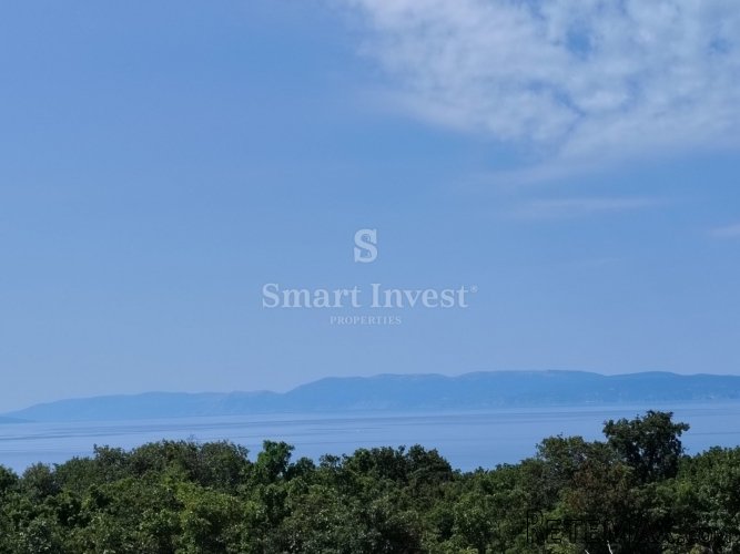 KOSTRENA, odličan građevinski teren od 5090 m2 na top l..