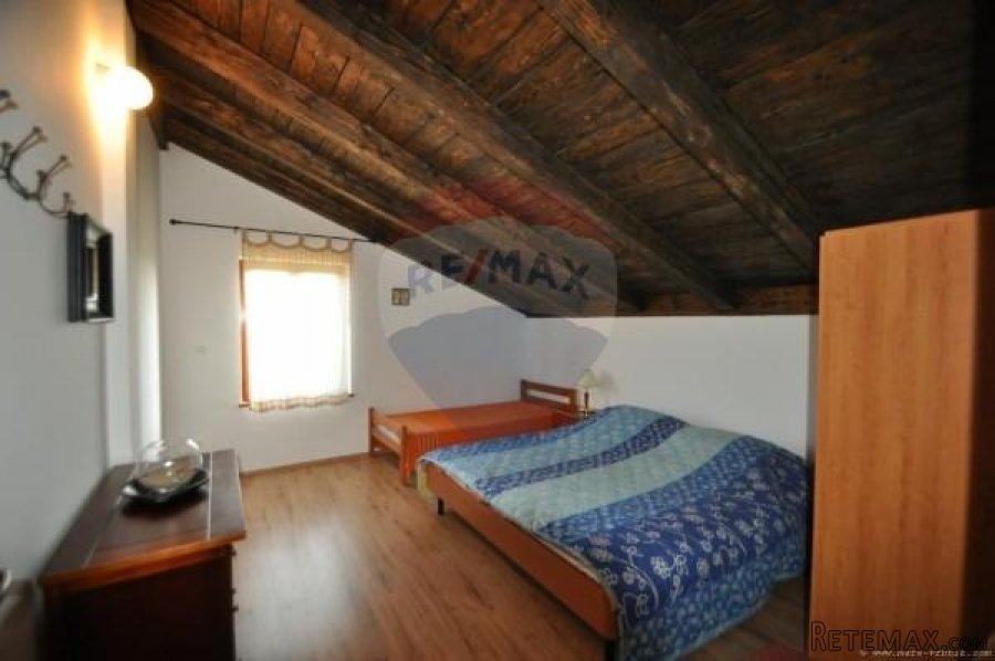 Krk,kuća na osami sa dva apartmana - 8