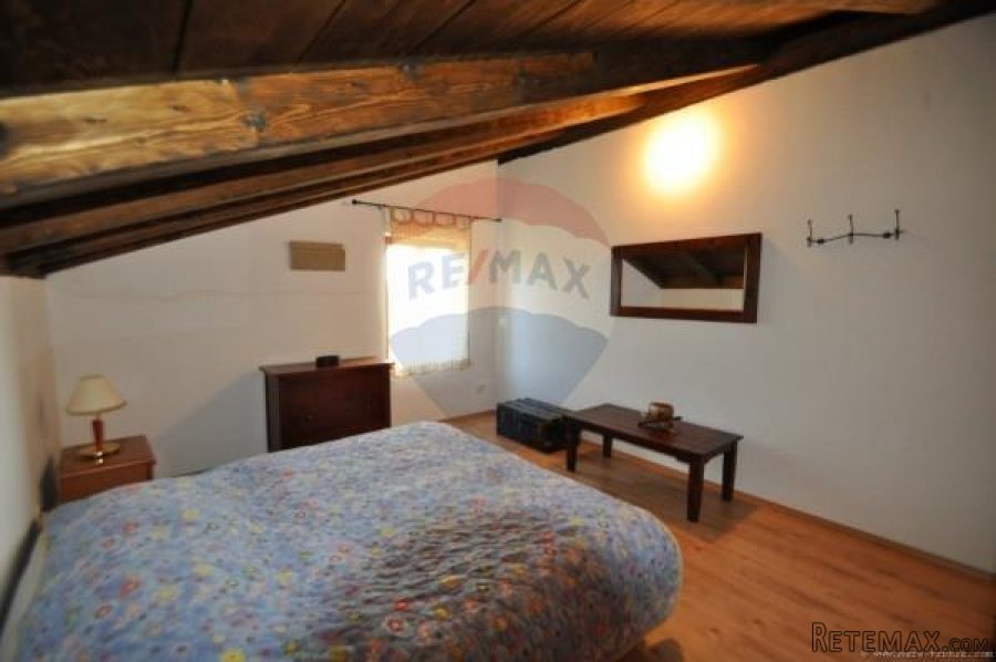 Krk,kuća na osami sa dva apartmana - 9