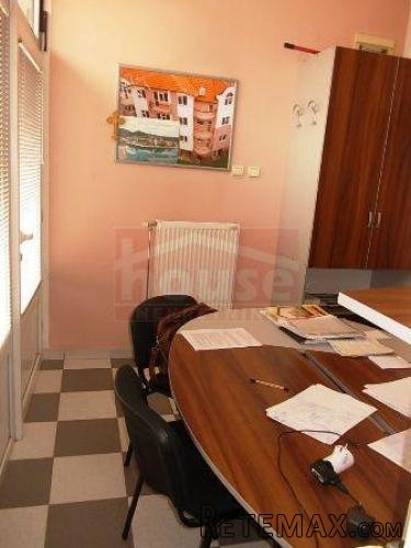 AGENCIJSKA OZNAKA LOKALA JE 9108566, NOVI SAD, PODBARA.. - 2