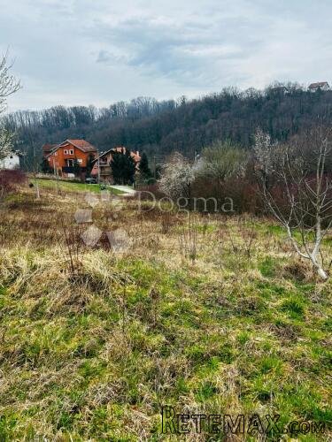 Građevinsko zemljište na prodaju! Završje! - 2