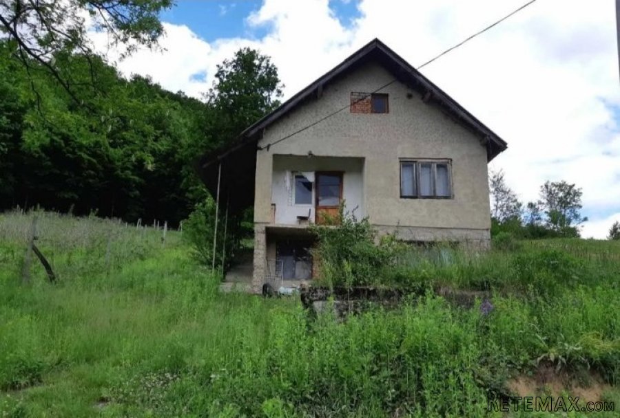 Kuca na prodaju u selu Zivica-Lucani - 2