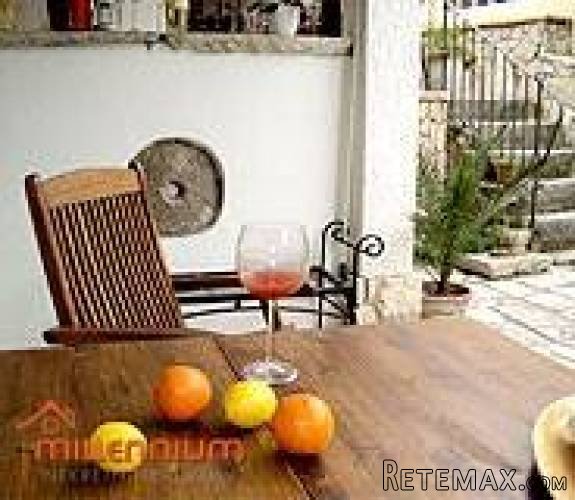 Otok Cres, Grad Cres, 270m2, kuća apartmanskog tipa - 5