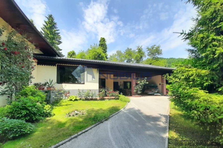 Klanjec, uređena kuća 264 m2 + 3.600 m2 okućnica i voćnjak - 2