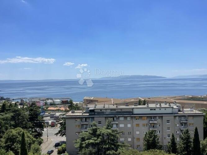 TURNIĆ, stan 2s klasični s predivnim pogledom - 2