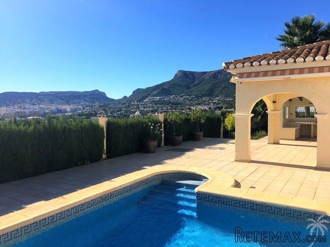Immaculate villa with guest apartement built in 2001 on an.. - 3