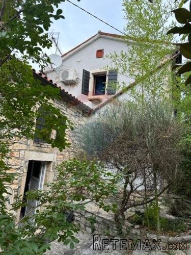 Istra,Kaštel-Buje,šarmantna kamena kuća u velikoj zelenoj oa - 3