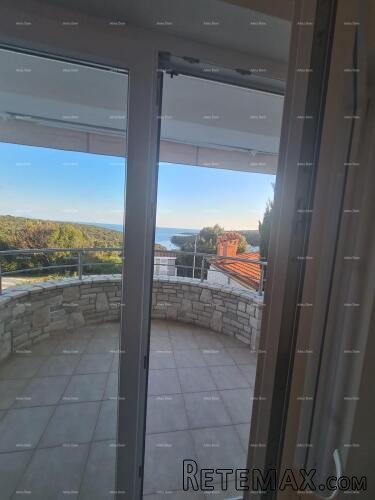 Prodaje se šarmantan stan 60 m², Duga Uvala, – pogled na mo.. - 3