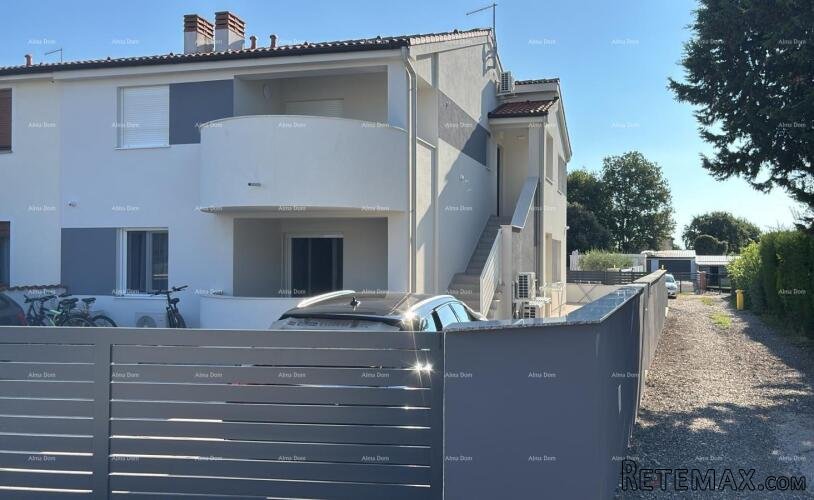 Prodaje se stan u novogradnji – Šišan