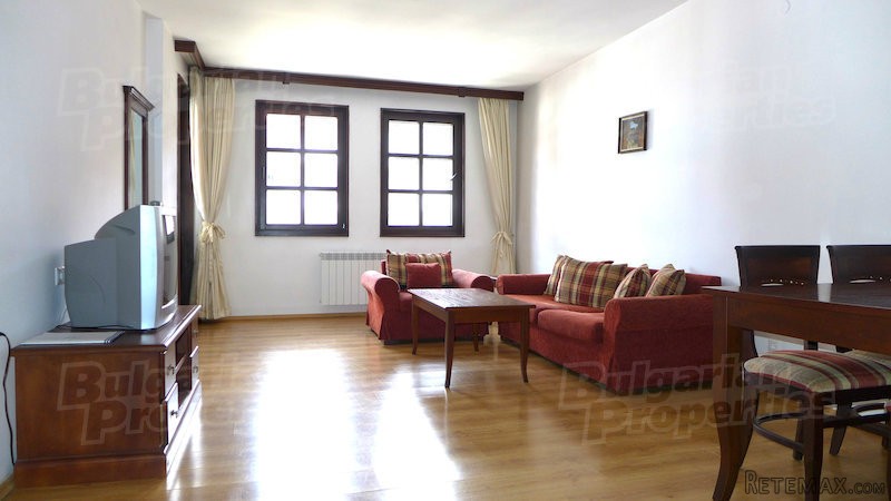 Large Fully Furnished 1-Bedroom..
