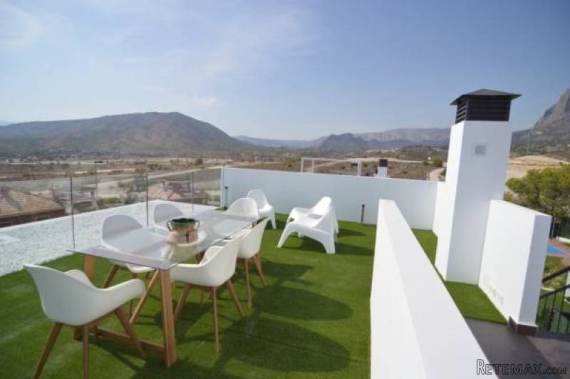3 Bedroom 3 Bathroom Villa In Benidorm.. - 2