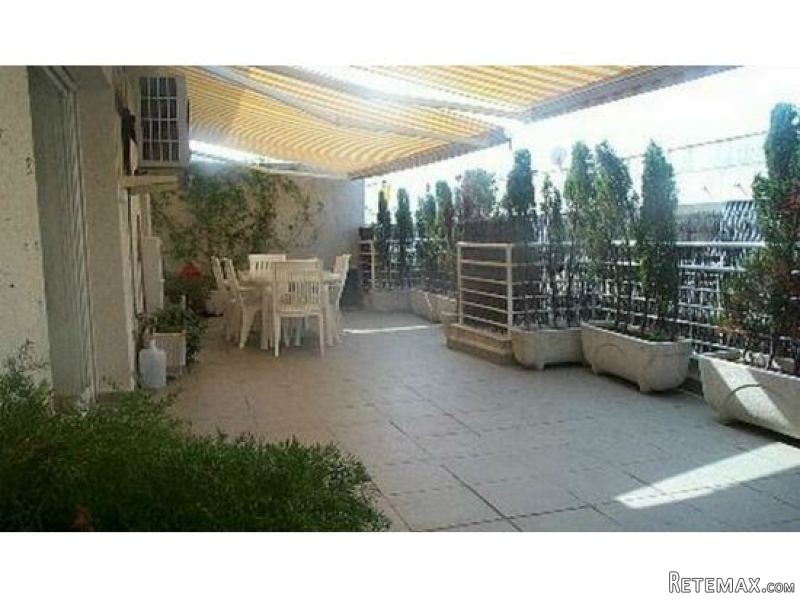 Exceptional 3 Bedrooms Penthouse Near..