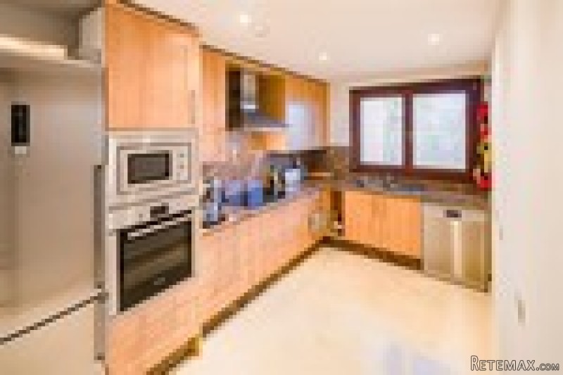 Apartment For Sale In New Golden Mile..
