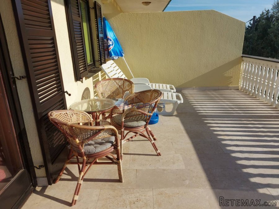 Hostel 640 m2, otok Krk, SV. Vid - Miholjice - 11