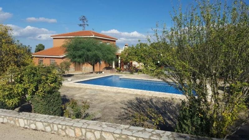 Ontinyent 7 bedroom villa with pool.. - 2