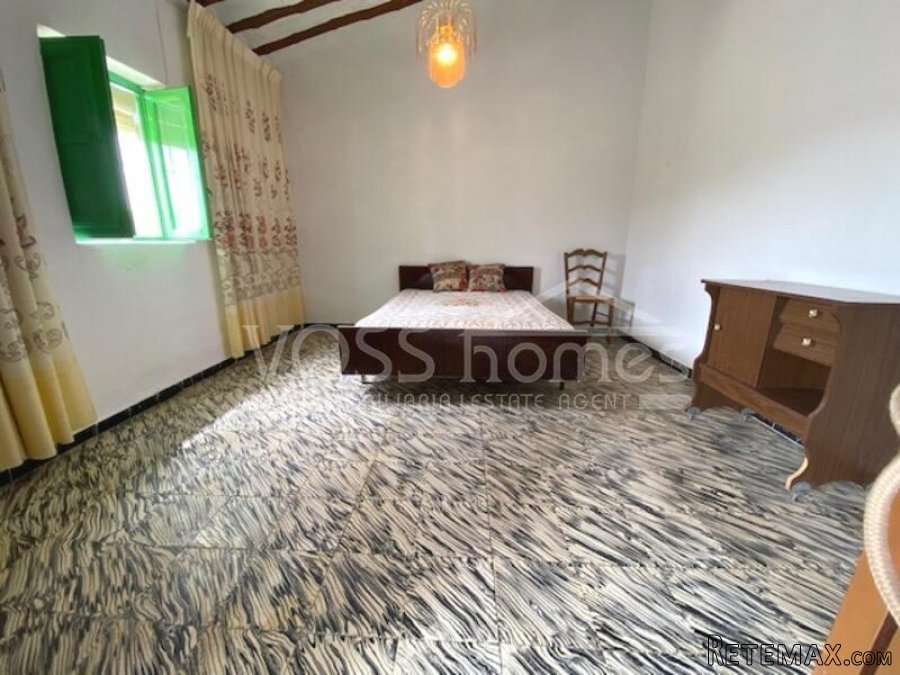 REDUCED and open to offers. Semi detached 140m2 country.. - 11