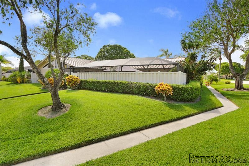 3 bedroom Residence For Sale: Palm..