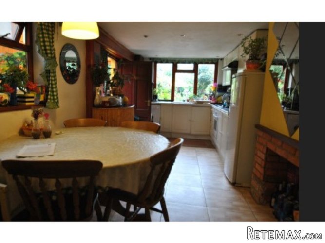 House For Sale In North London - 2