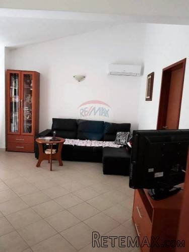 Poreč, okolica, dvosoban apartman na 1.katu - 2