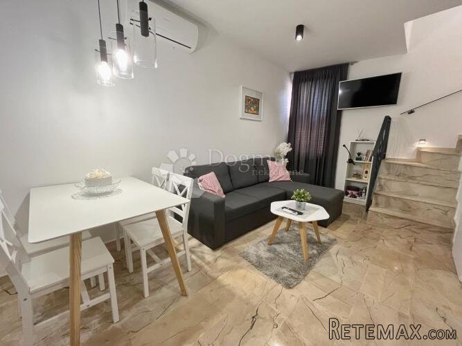 Renovirana kuća u centru Rovinja - 2