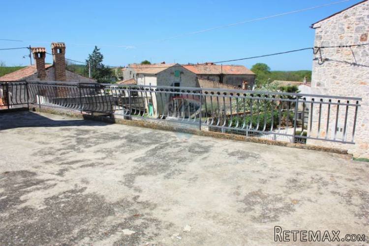 VRSAR okolica-kamena kuća za adaptaciju - 2