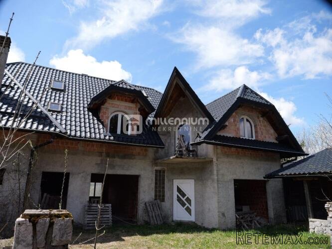 Mrkopalj, 389.31m2