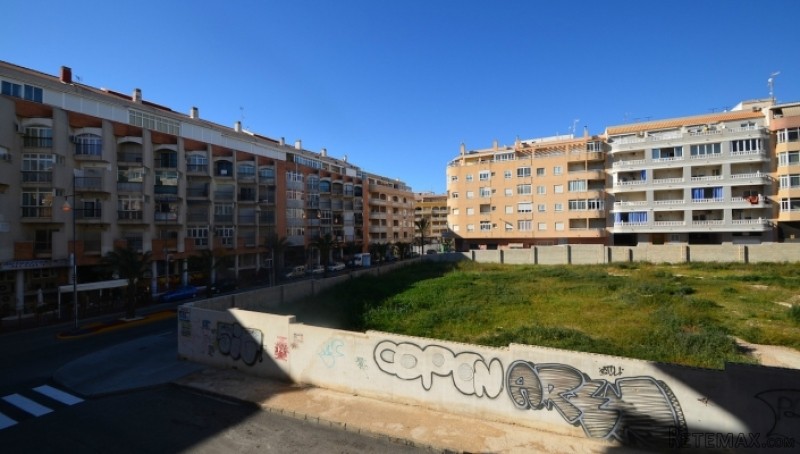 Resale · Apartment · Spain · Costa Bl..