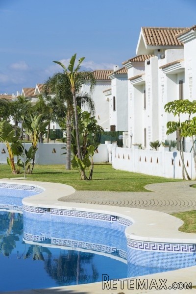 3 bedroom property near San Roque Back.. - 2