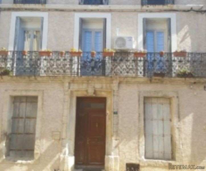 Manor House, Apartments And Studio