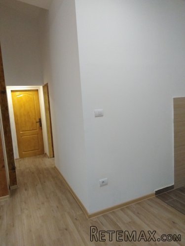 Poslovni prostor,basta,parking,kolski prilaz - 8