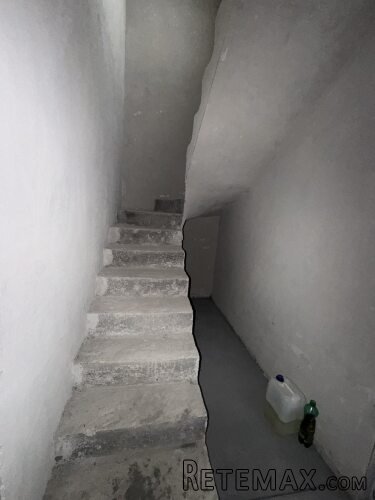 Prodaje se kuća u Bečmenu-Surčin - 19