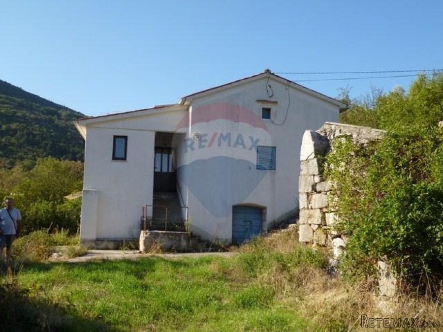 KUĆA - STARINA - 100 m2 + VELIKI TEREN - 5