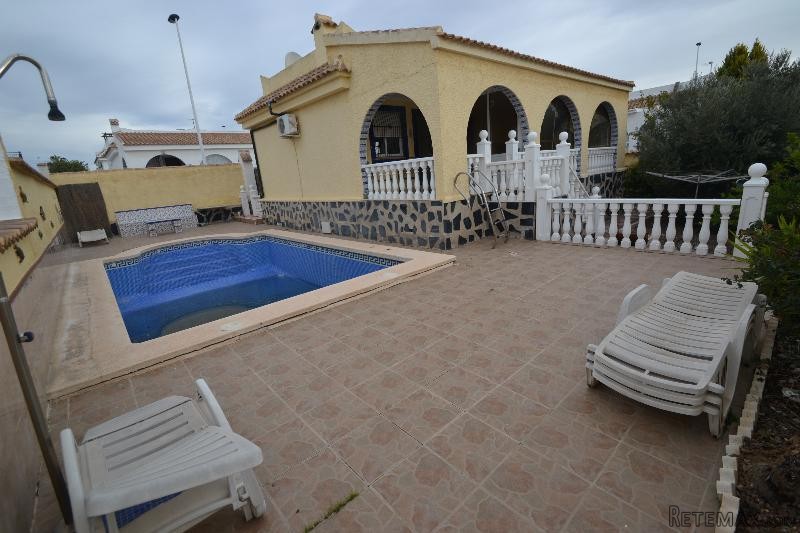 2 Bedrooms - Villa - Murcia - For Sale