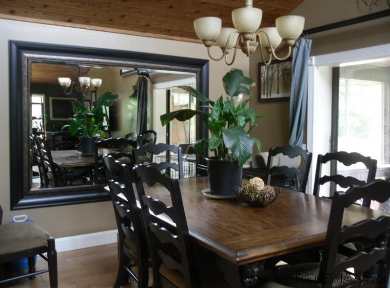 3 bedroom House For Sale: 1 Rodcris.. - 2