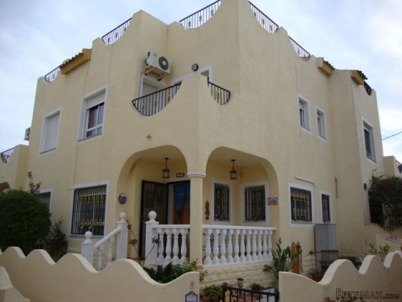 3 Bedrooms - Townhouse - Alicante - For..