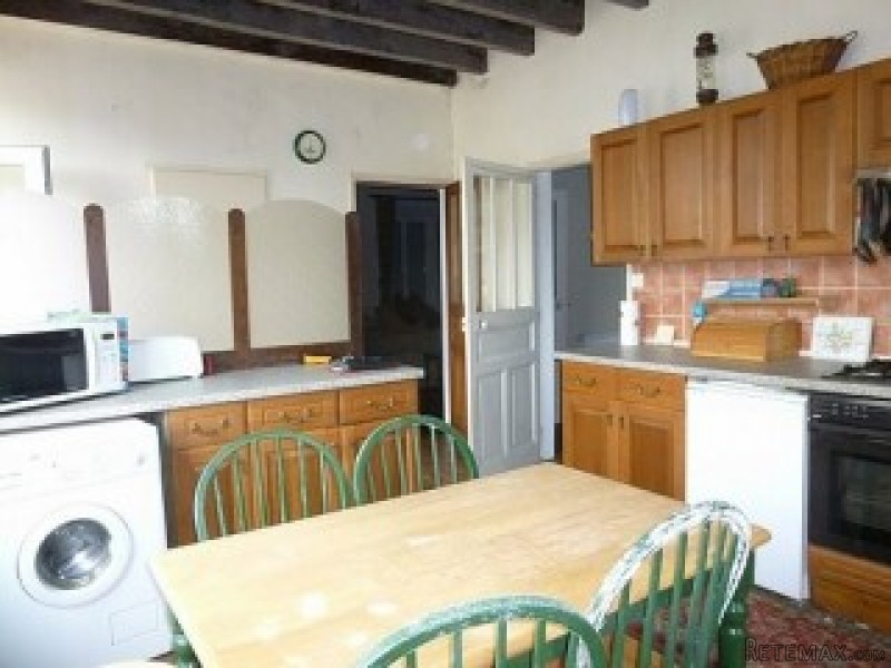 Detached traditional property with.. - 2